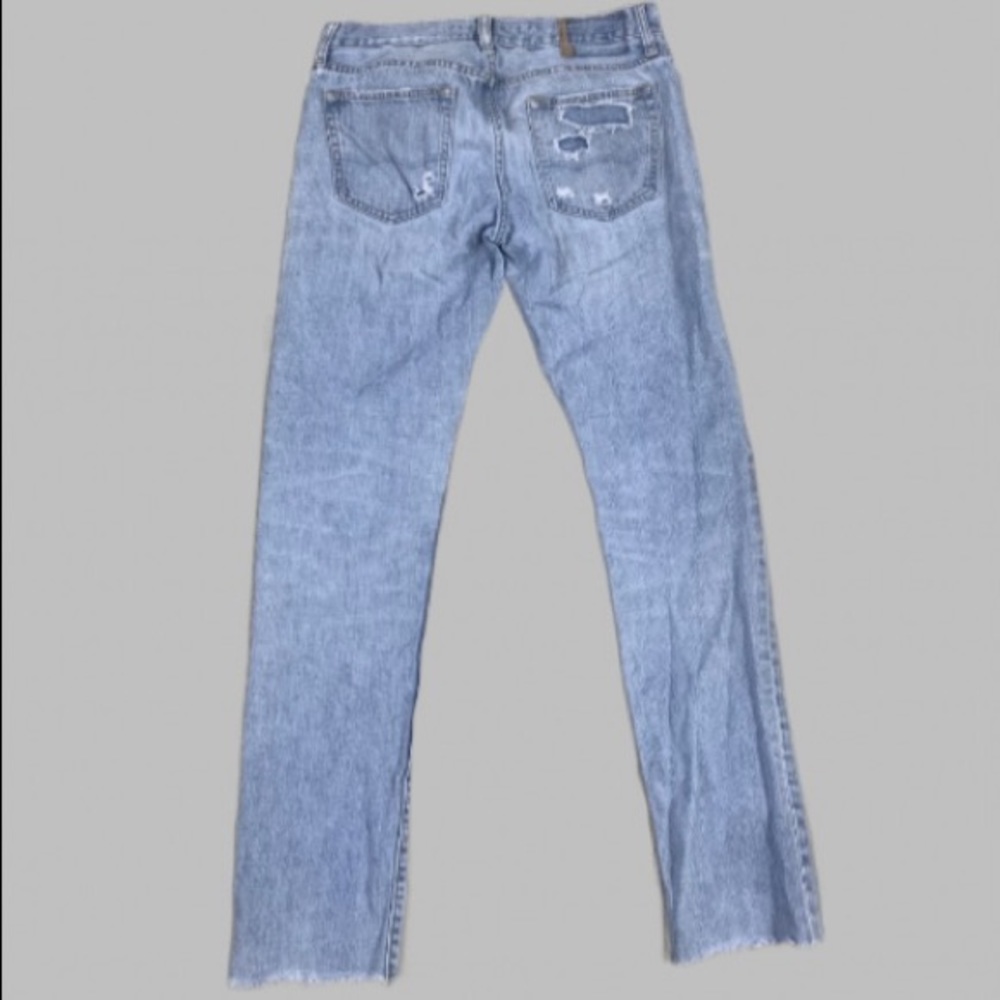 AMERICAN EAGLE RIPPED JEANS - Picture 2 of 4